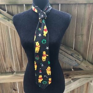 Disney’s Winnie the Pooh Christmas Holiday Tie